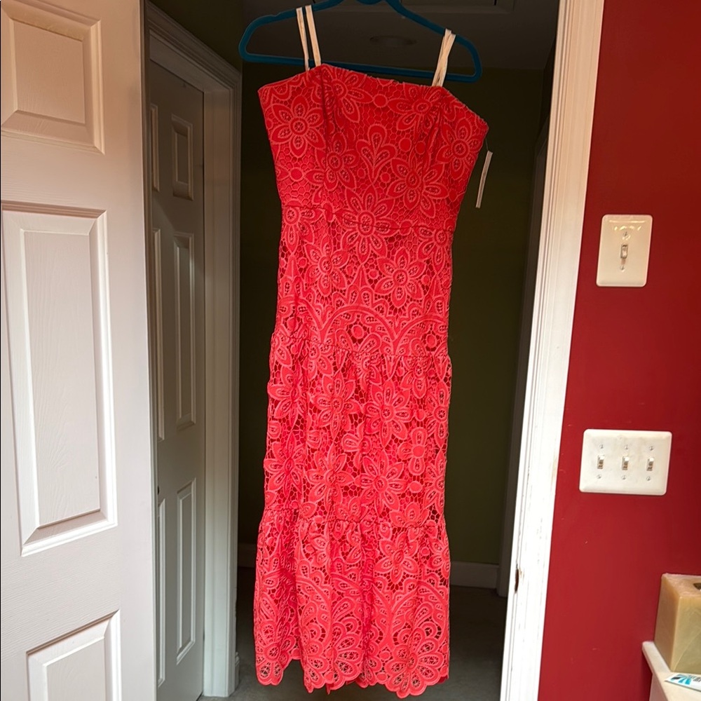 Shoshanna Midnight Strapless Coral Lace Dress size 12 brand new with tags. Saks